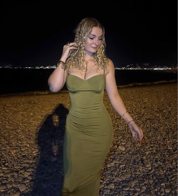 Full leaked Emma private photo