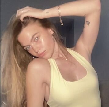 Full leaked Emma beardsley private photo
