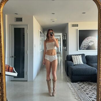 Full leaked Emma brooks private photo