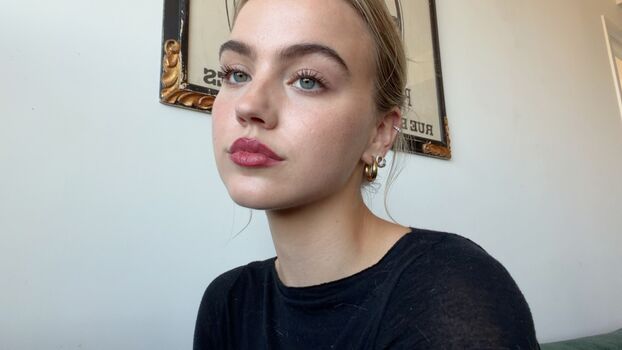 Full leaked Emma brooks private photo