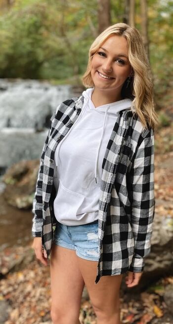 Full leaked Emma feathers private photo