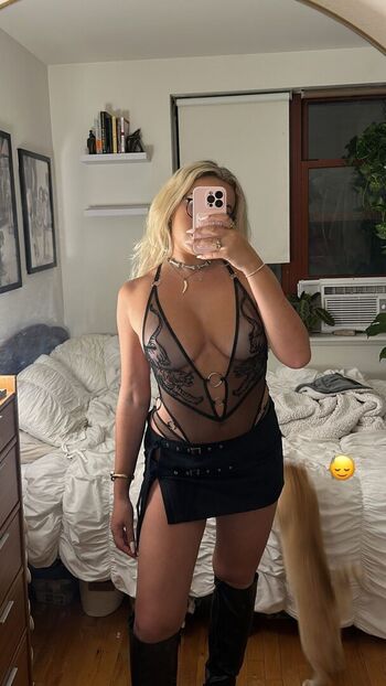 Full leaked Emma furgueson private photo