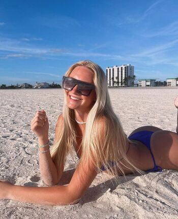 Full leaked Emma lipowitz private photo