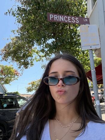 Full leaked Emma markin private photo