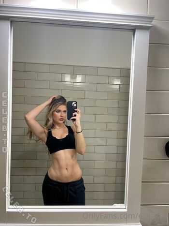 Full leaked Emma moore  page private photo