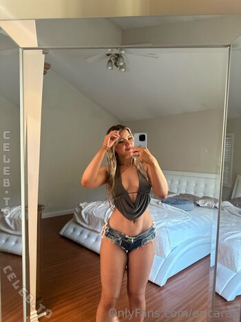Full leaked Emma moore private photo