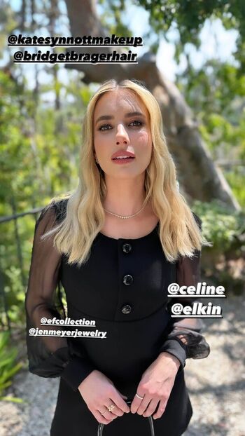 Full leaked Emma roberts private photo