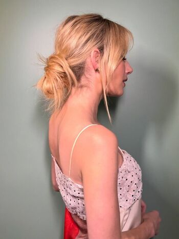 Full leaked Emma roberts private photo