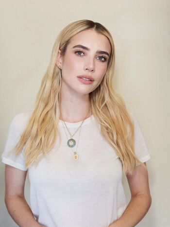 Full leaked Emma roberts private photo