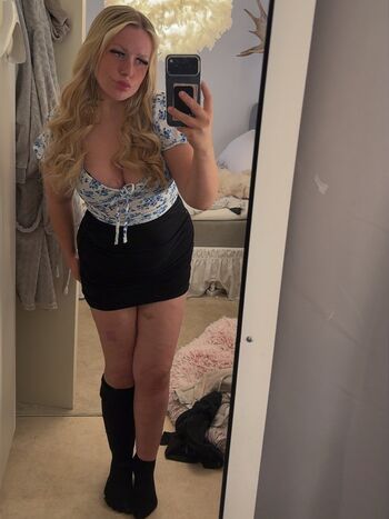 Full leaked Emma solander private photo