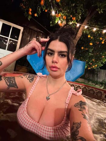 Full leaked Emmaloubeedie private photo
