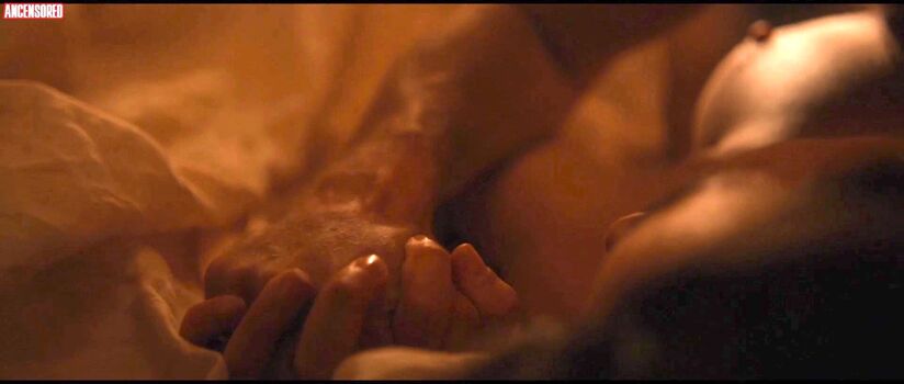 Full leaked Emmamackey private photo
