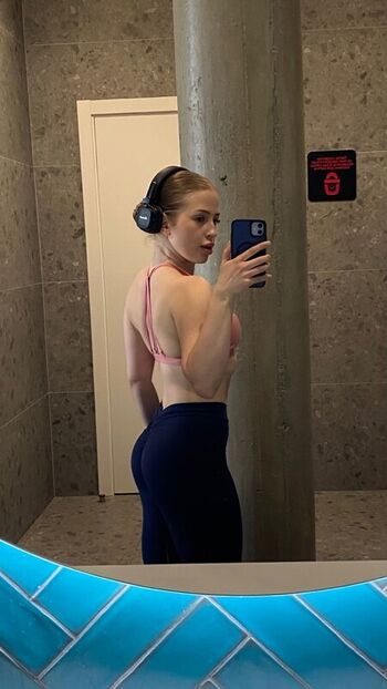 Full leaked Emmanuela private photo