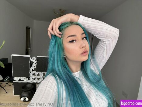 Full leaked Emmasnowww private photo