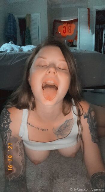 Full leaked Emmi rose private photo