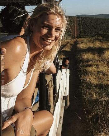 Full leaked Emmi schmidt page private photo