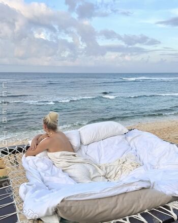 Full leaked Emmi schmidt private photo