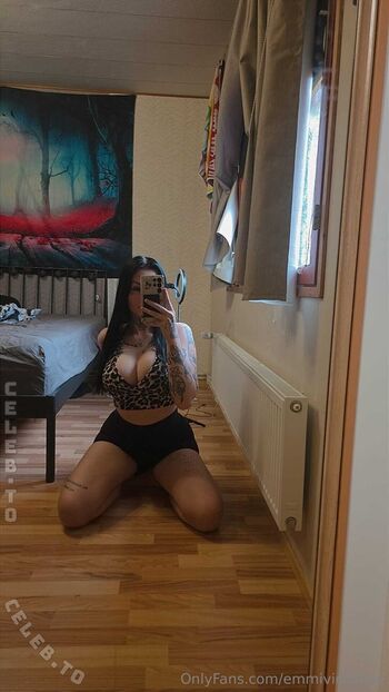 Full leaked Emmi viola private photo