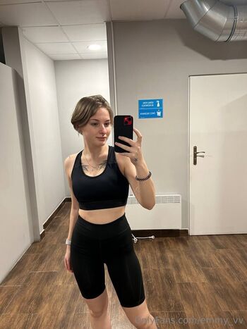 Full leaked Emmy vv private photo