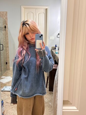 Full leaked Emmyuh private photo