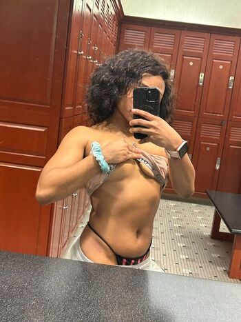Full leaked Emorie private photo