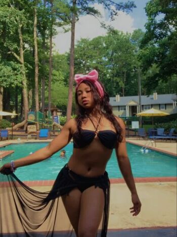 Full leaked Emorie private photo