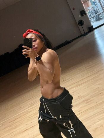 Full leaked Emorie private photo