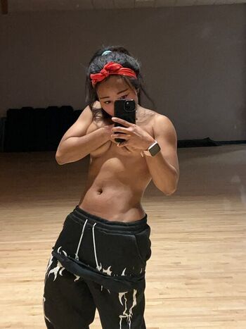 Full leaked Emorie private photo