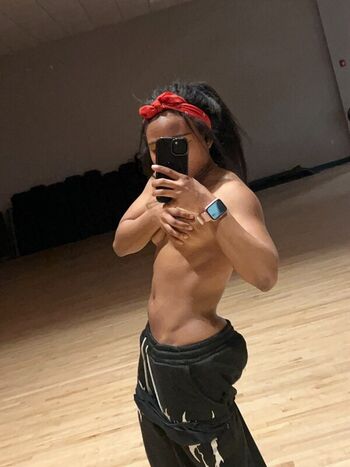 Full leaked Emorie private photo