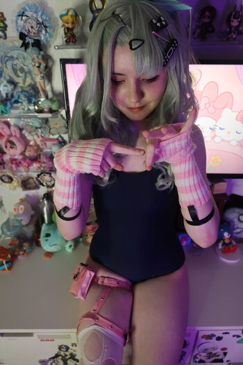 Full leaked Emory private photo