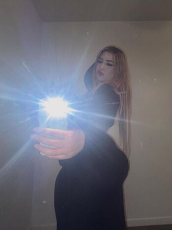 Full leaked Emptycupcakee private photo