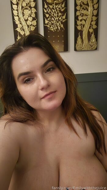 Full leaked Emstreams private photo