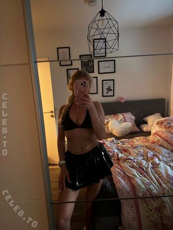 Full leaked Emx neli private photo