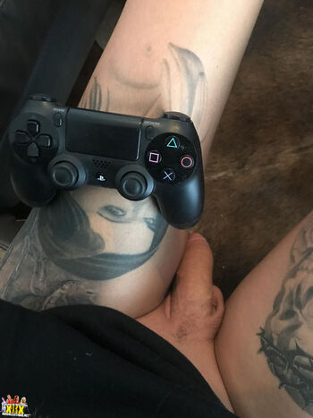 Full leaked Emy lee private photo