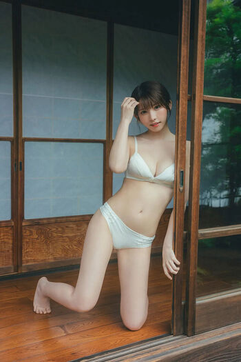 Full leaked Enako page private photo
