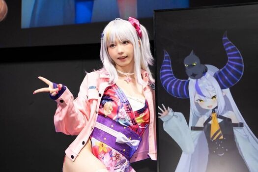 Full leaked Enako page private photo