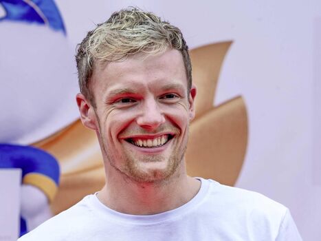 Full leaked Enzoknol private photo