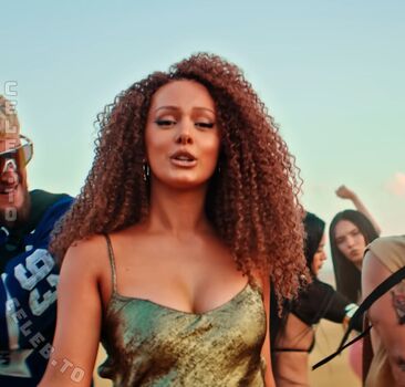 Leaked Alma rose/ private photo viral onlyfans