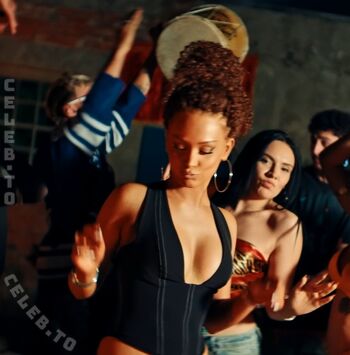 Leaked Miranda obregon/ private photo viral onlyfans