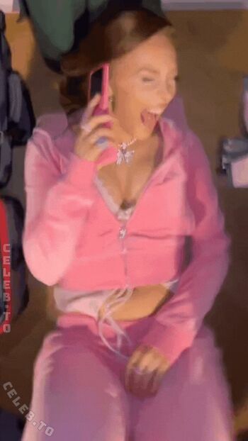 Leaked Kikiroseexx/ private photo viral onlyfans