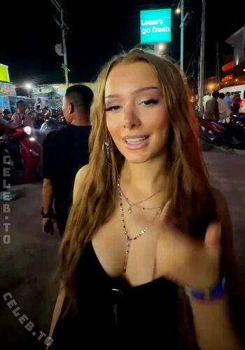 Leaked Esmi lee/ private photo viral onlyfans