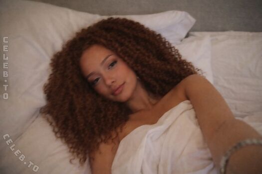 Leaked Emily elizabth / private photo viral onlyfans