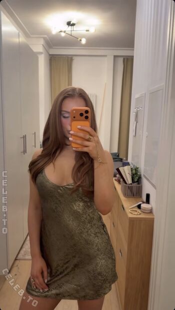 Full leaked Urgirlkitty/ private photo