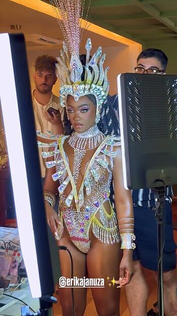 Full leaked Erika januza private photo