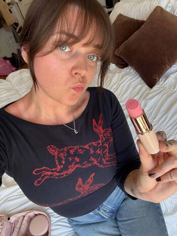 Full leaked Erin dougal private photo