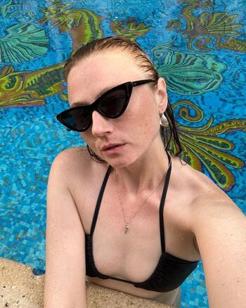 Full leaked Erin hour private photo