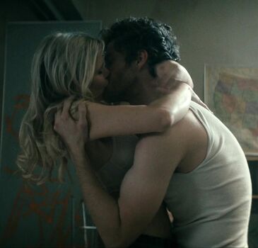 Full leaked Erin moriarty private photo