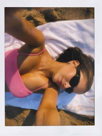 Full leaked Erin moriarty private photo