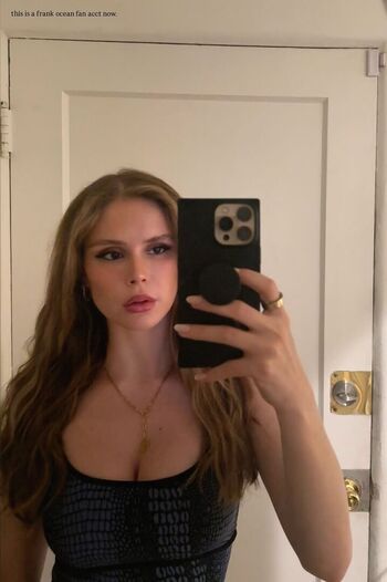 Full leaked Erin moriarty page private photo