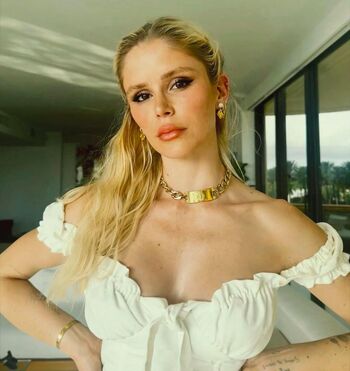 Full leaked Erin moriarty private photo